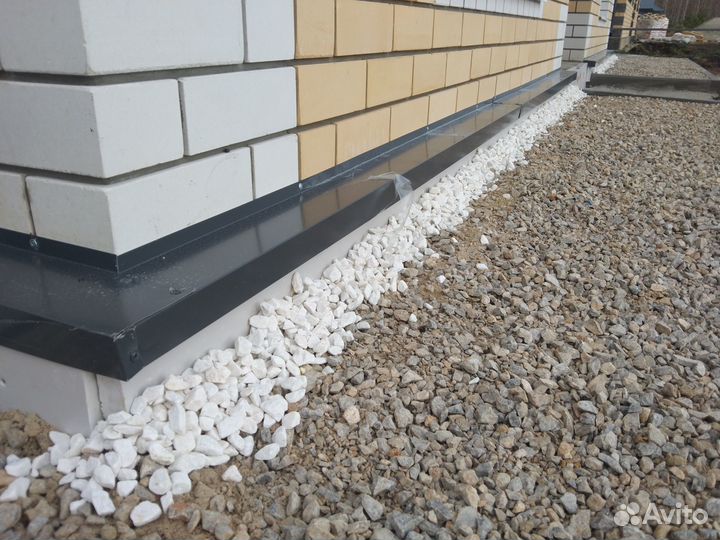 Утепление фундамента, отливы, забор под ключ