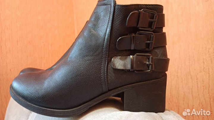 Ботинки женские