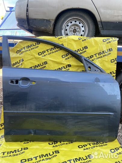 Передняя правая дверь Mazda 3 (BK)