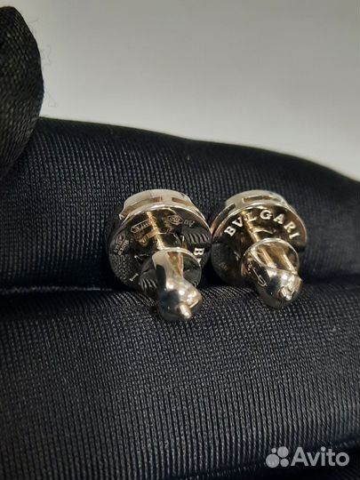 Золотые серьги (Пусеты) Bvlgari с бриллиантами