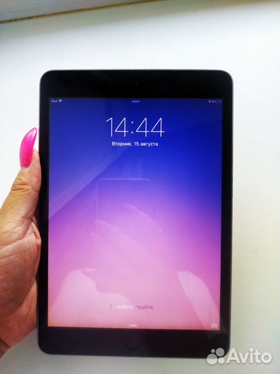 Планшет Apple iPad mini 16Gb MF432RS
