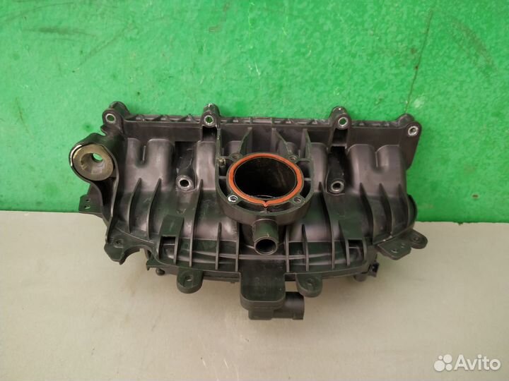 Впускной коллектор 1.6 Экобуст Форд Фокус 3