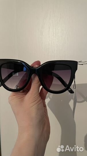 Солнцезащитные очки Asus из Италии