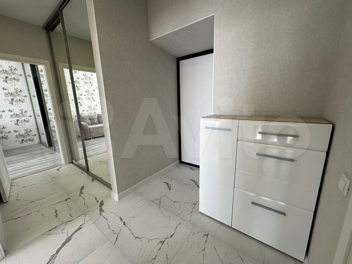 2-к. квартира, 60 м², 23/24 эт.