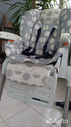 Стульчик для кормления chicco