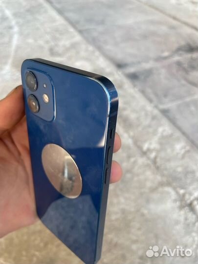iPhone 12, 64 ГБ