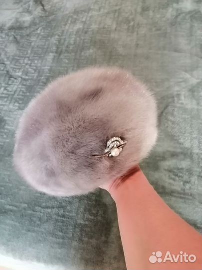 Берет женский норковый