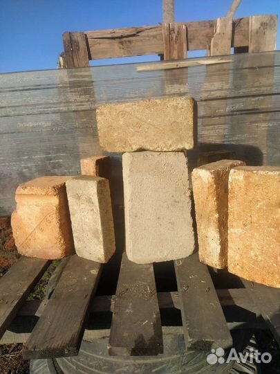 Кирпич огнеупорный шамотный