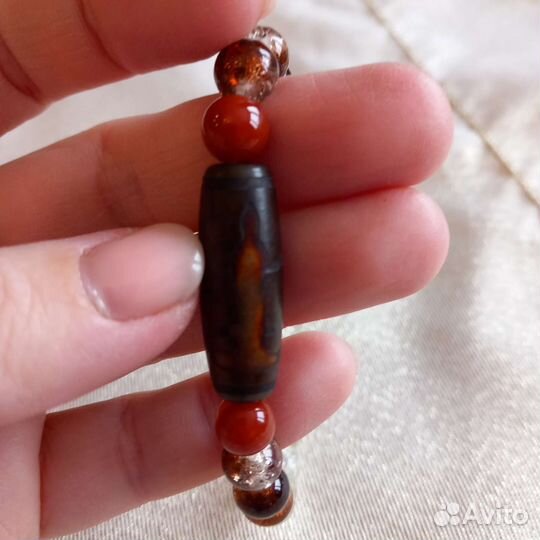 Браслет с бусиной дзи Гуань Инь