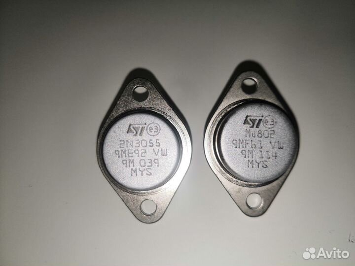 Транзисторы 2N3055 и MJ802 STMicroelectronics