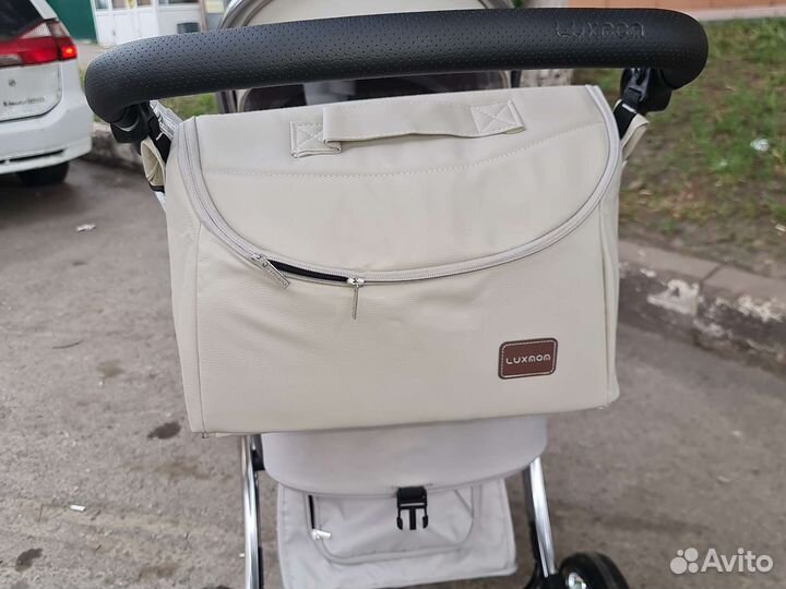 Коляска с рождения новая