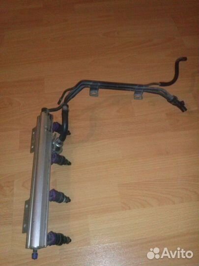 Топливная рампа на вольво V40 И S40