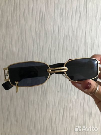 Солнцезащитные очки