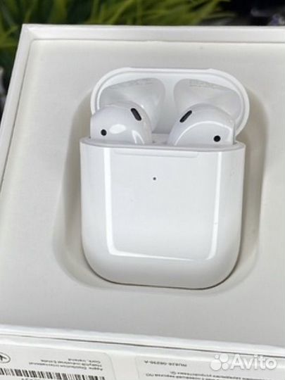 Airpods 2 / Airpods 4 / 3 + чехол