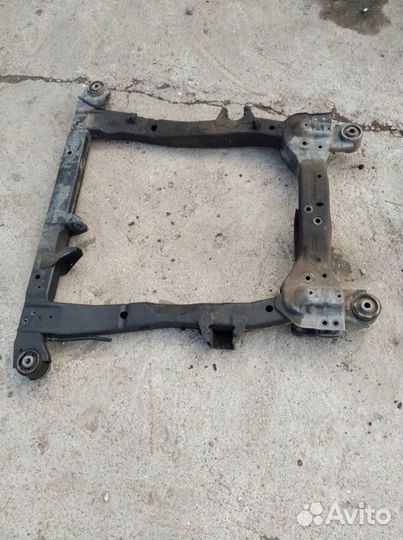 Подрамник Chevrolet Cruze J300 F16D3 2011