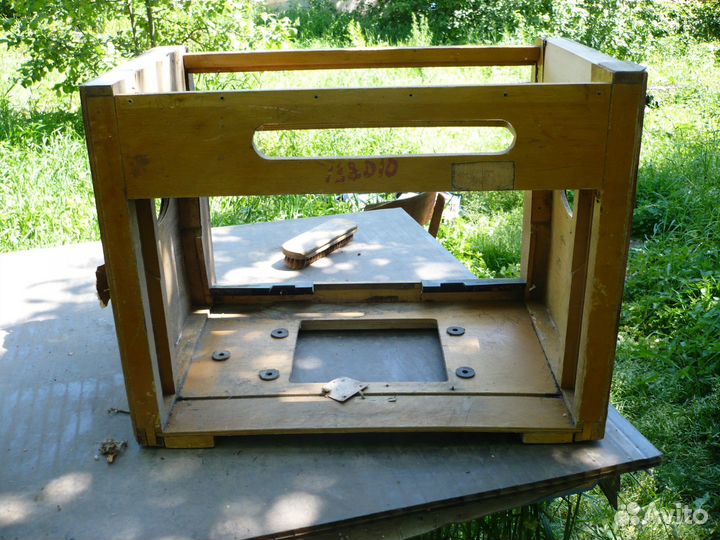 Корпус радиоприёмника