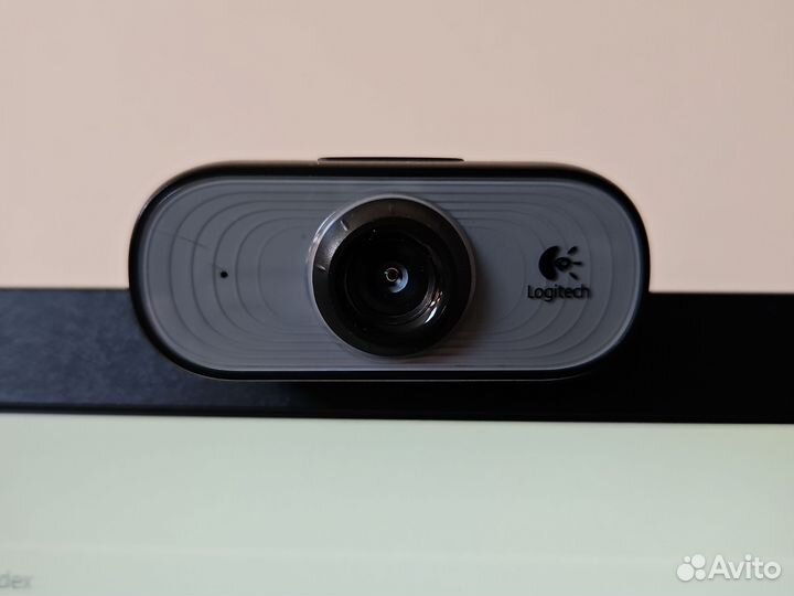 Вебкамера logitech V-U0013