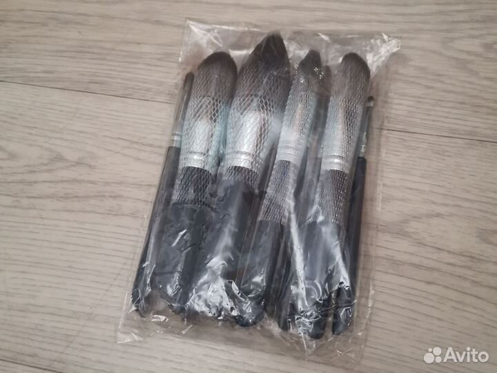 Новые кисти для макияжа