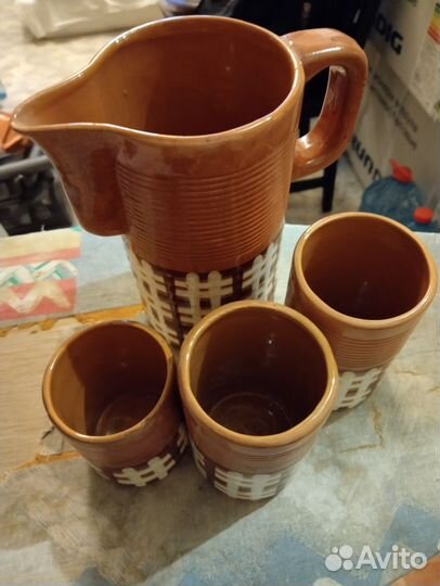 Кувшин керамический со стаканами