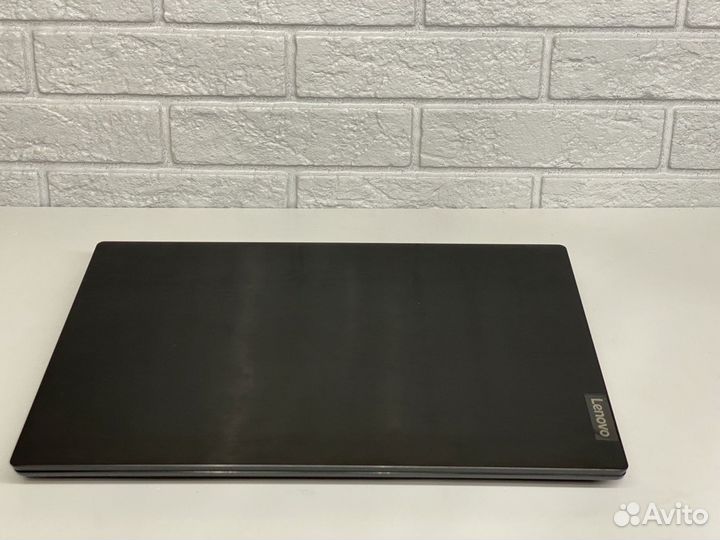 Ноутбук для работы и игр