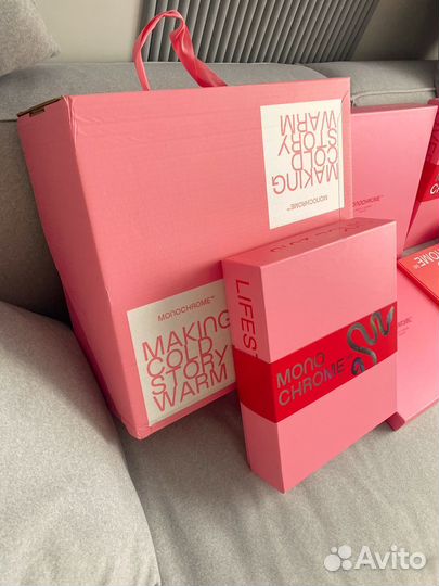 Коробки monochrome