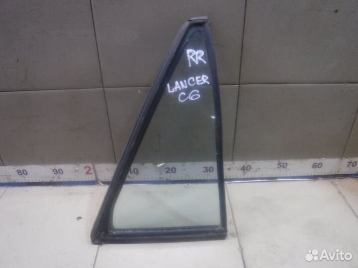 Стекло деври задней правой Mitsubishi Lancer V