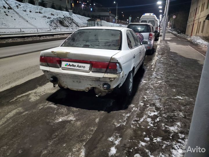 Nissan Sunny 1.5 AT, 2002, 236 000 км