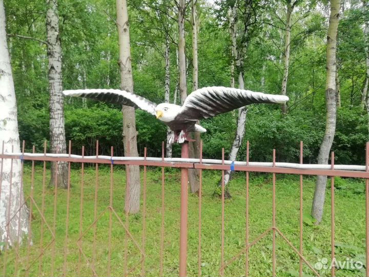 Статуя садовая