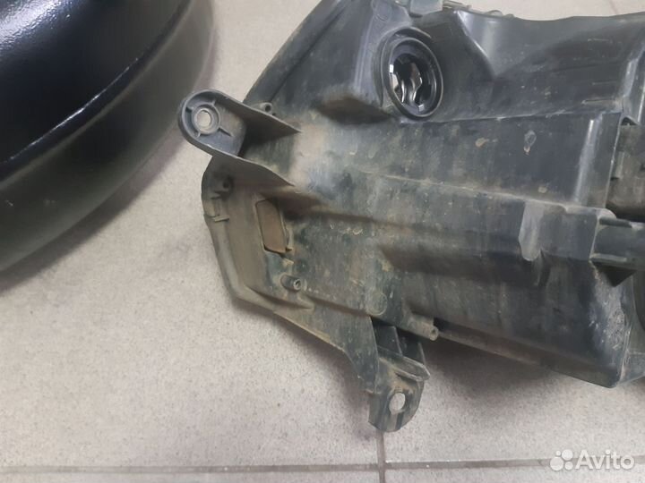 Фара правая рено логан сандеро