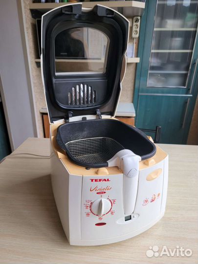 Фритюрница Tefal Visialis 1250g