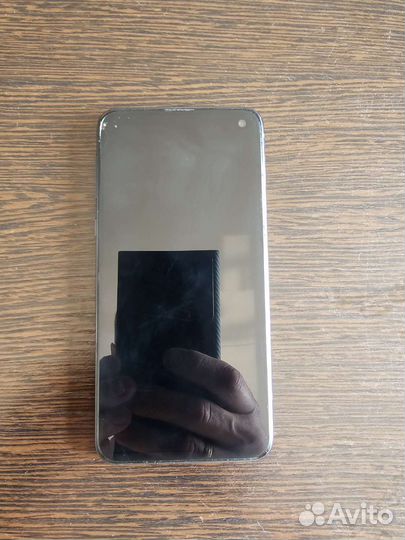 Samsung s10e 6/128