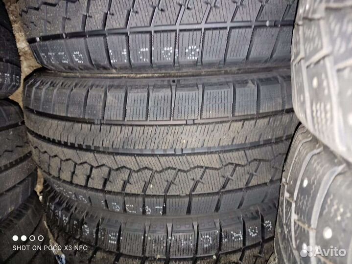 Sailun Ice Blazer Arctic 215/60 R16