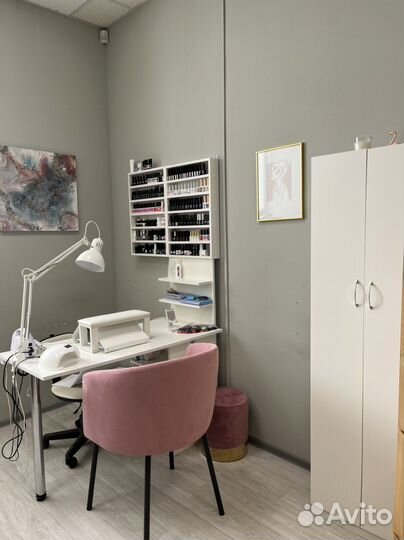 Аренда места мастера маникюра