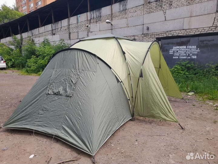 Палатка quechua T6.3