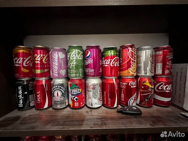 Большая и редкая коллекция банок Coca Cola