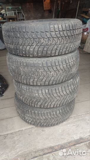 Michelin X-Ice North XIN3 235/55 R17 103T