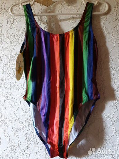 Новый Купальник Франция с бирками привозной слитны