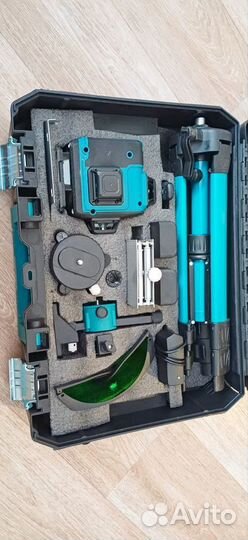 Лазерный уровень makita