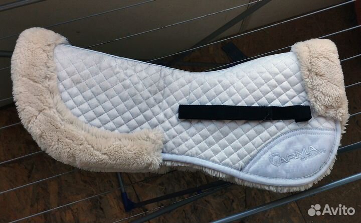 Амуниция для лошади мех под седло