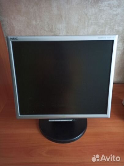 Монитор NEC