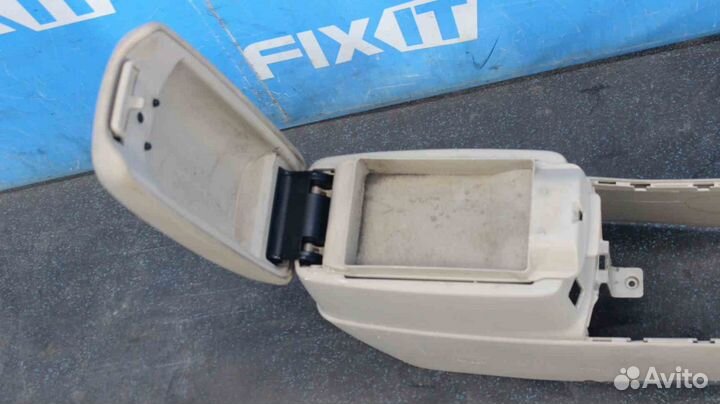 Подлокотник Mazda 6 (Мазда 6) GG GJ6A64450B