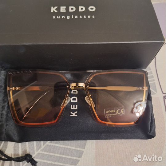 Солнцезащитные очки женские