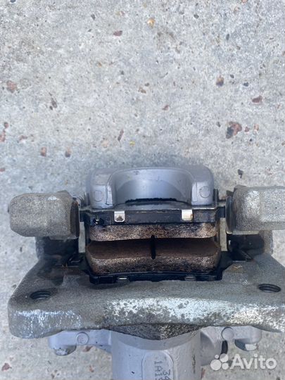 Суппорт задний на toyota rav 4