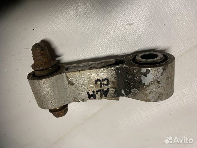 Тяга задней подвески Nissan Almera