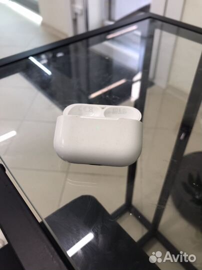 Оригинальный Кейс Airpods pro