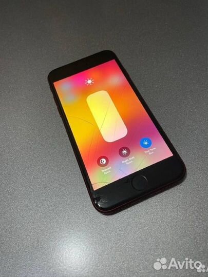 iPhone SE (2020), 64 ГБ