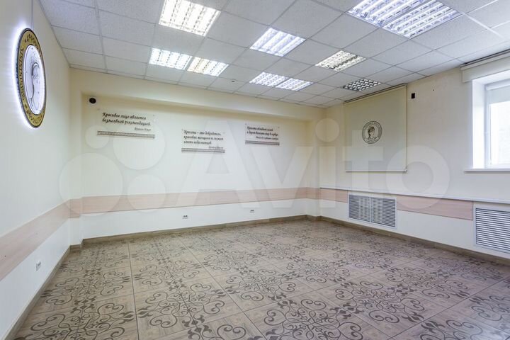 Свободного назначения, 225.6 м²