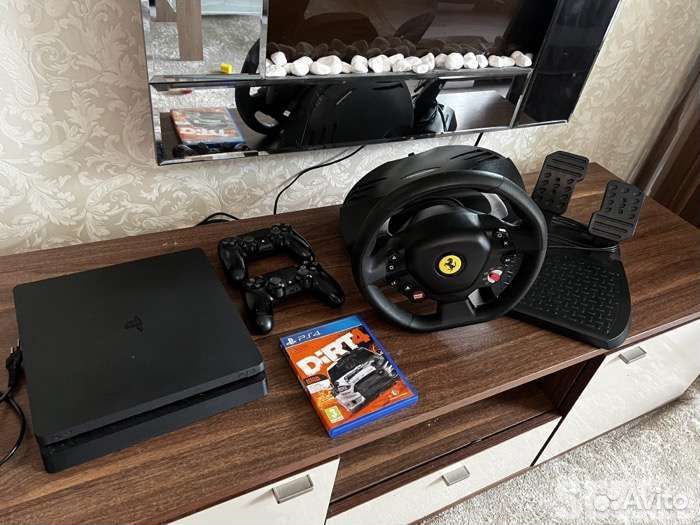 Sony PS4 pro 1tb 3шт