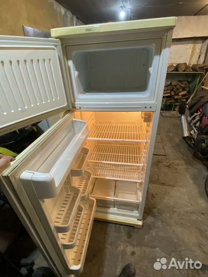 Холодильник стинол