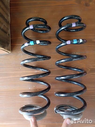 Пружины подвески Пежо 408 Ситроен С4Б7 задние